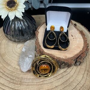 Gold Toned and Amber Orange Hoop Earrings & Brooch Pin Set
